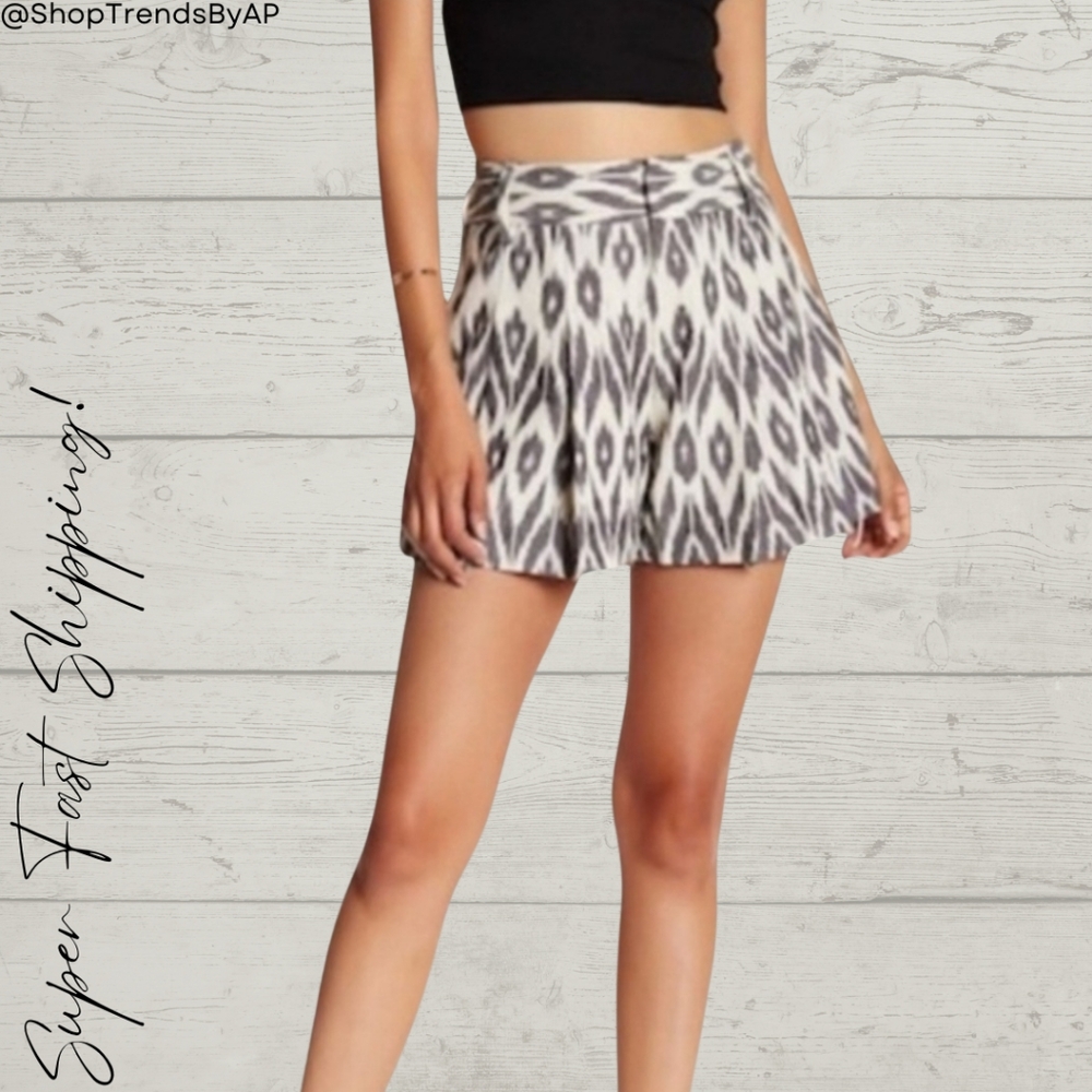 Alice + Olivia Layton Pleated Cotton Ikat Shorts